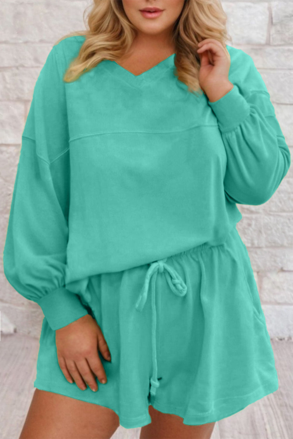 Sea Green Pullover and Loose Shorts Set