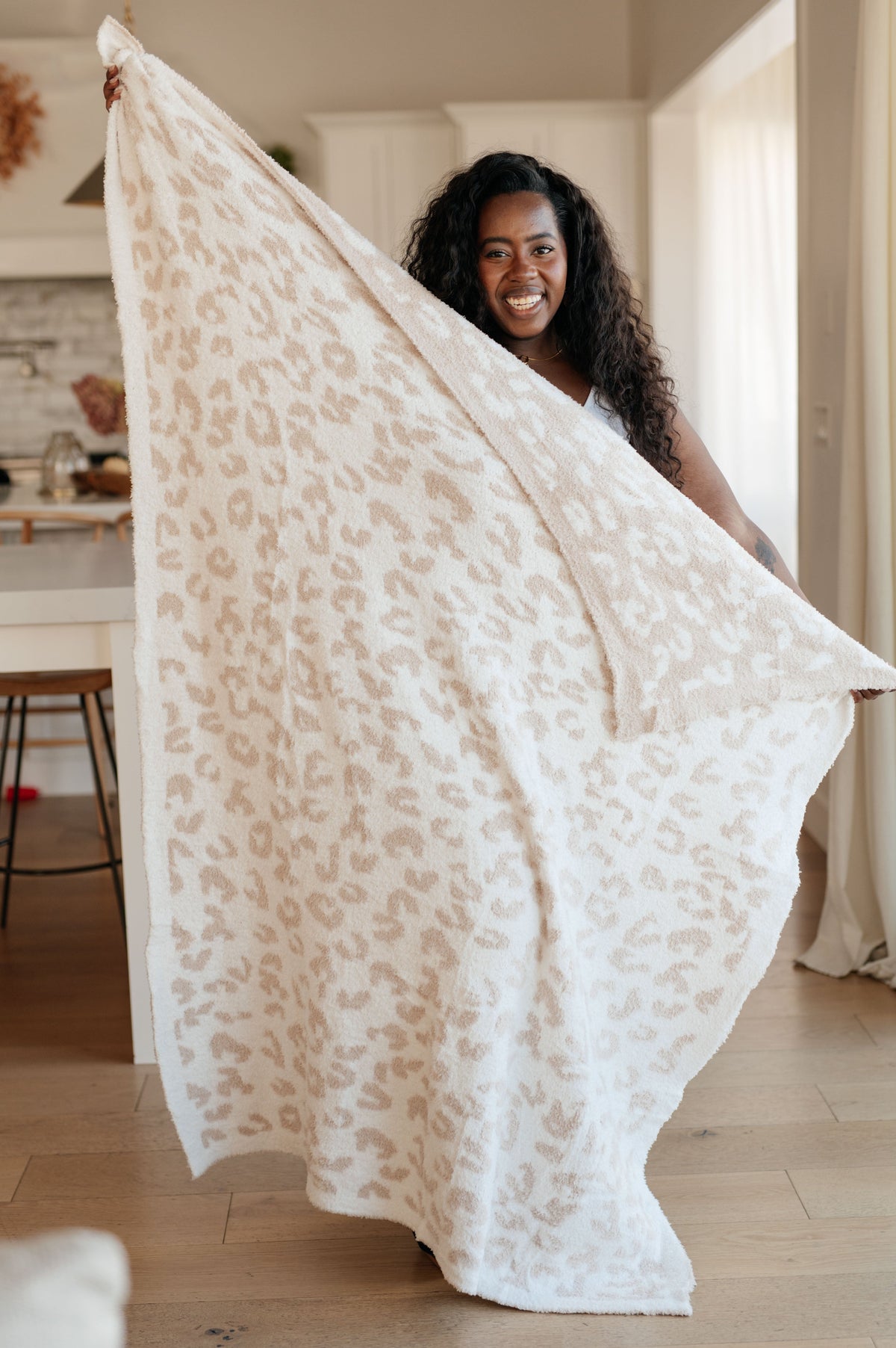 Ari Blanket in Neutral Animal