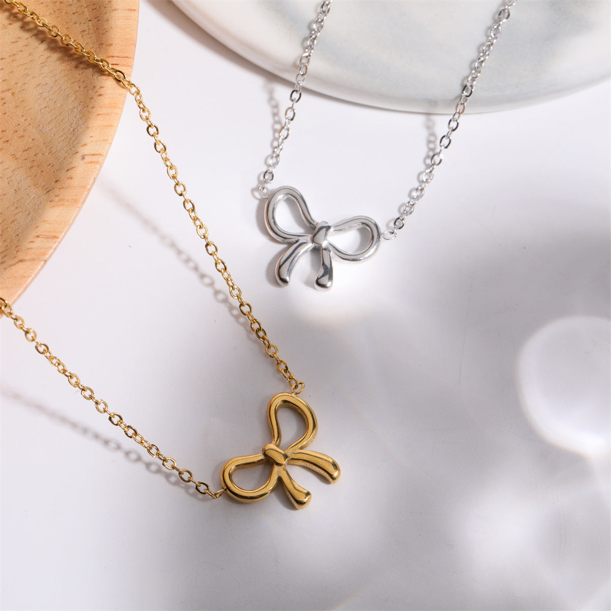 Bow Pendant Necklace