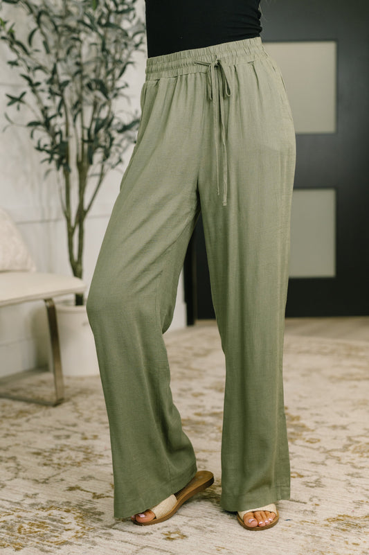 Essential Feeling Lounge Pants in Light Olive