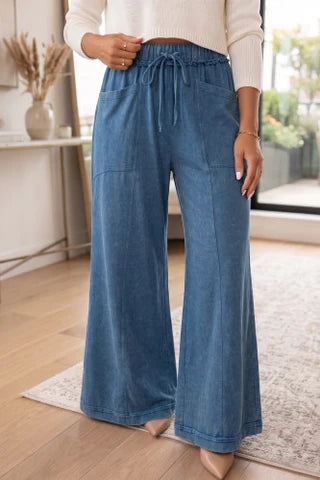 (Pre-Order) Mineral Wash Flare Pants