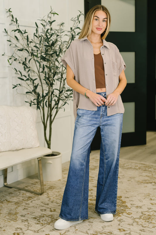 Keep Up Collared Button Down in Ash Mocha