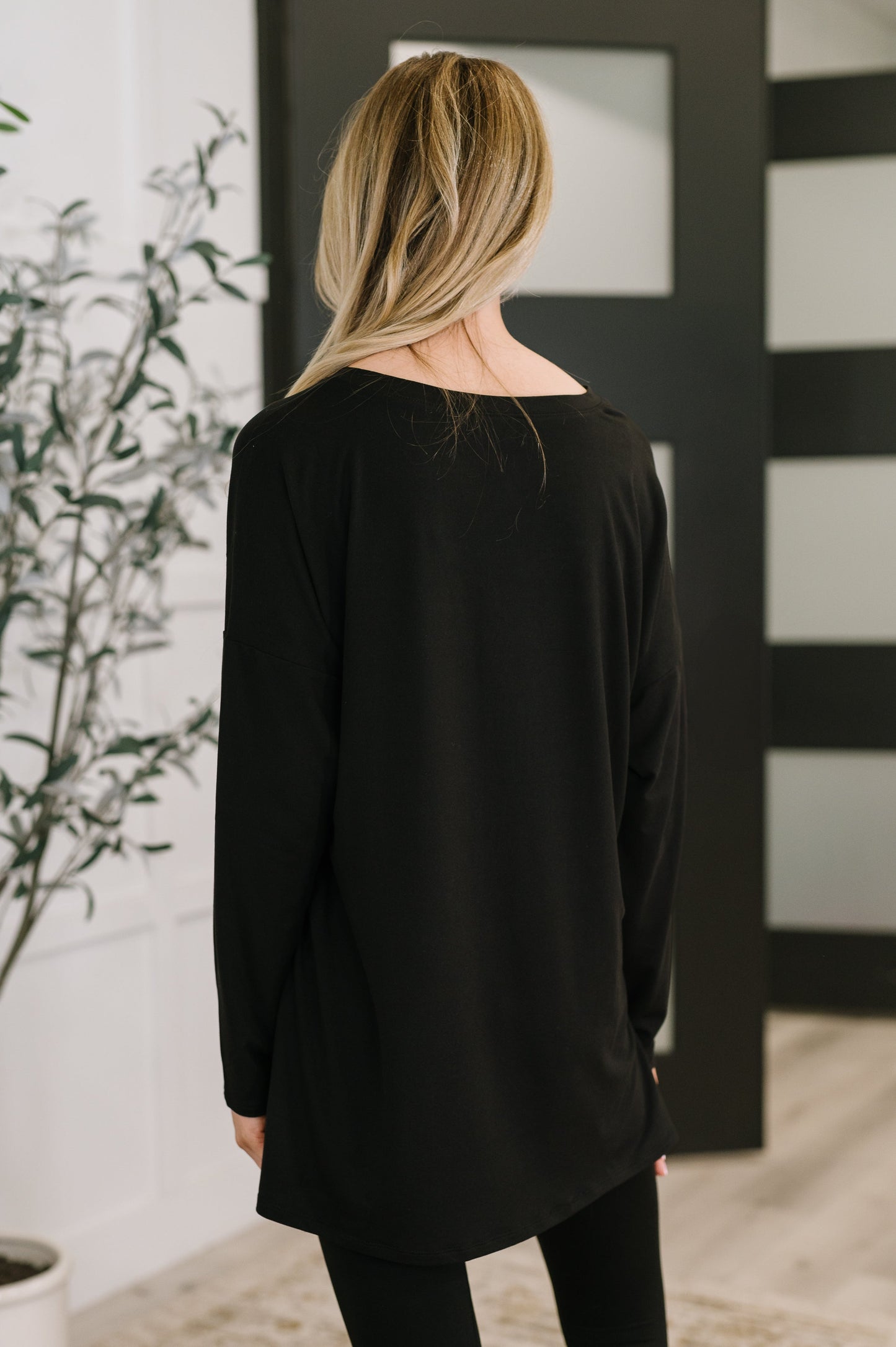 Next to Nothing Set in Black