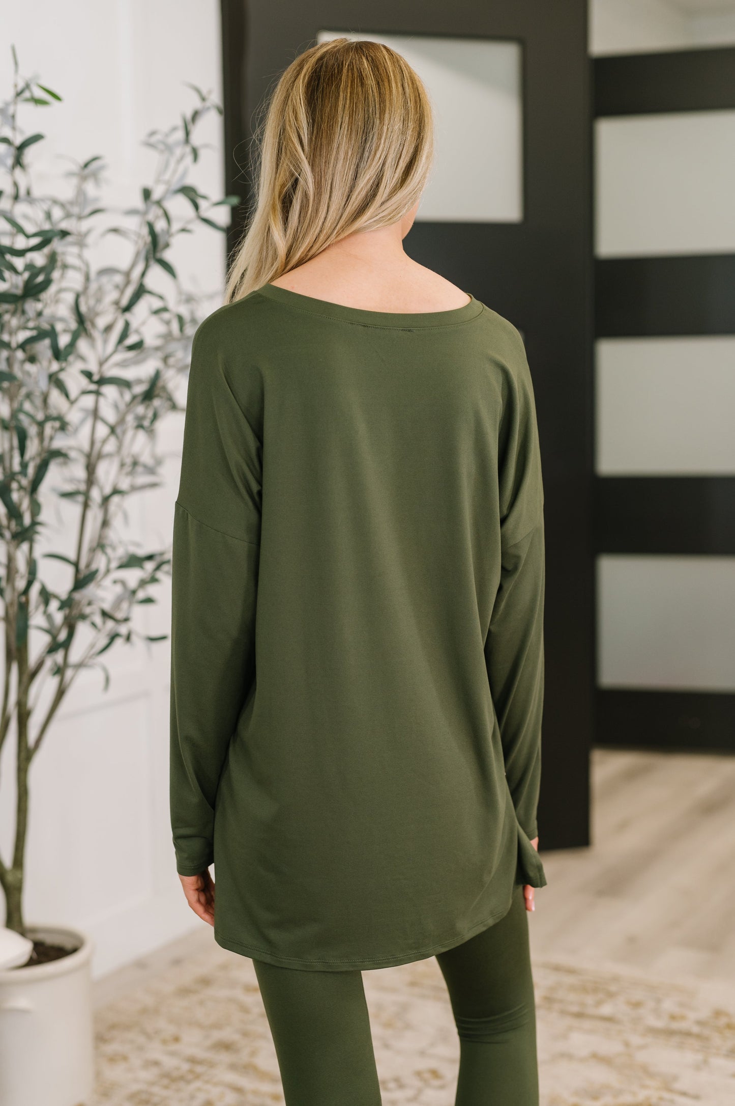 Next to Nothing Set in Dark Olive